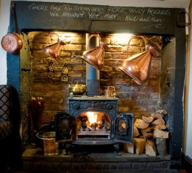 Kings Arms Hotel Holme  Extérieur photo