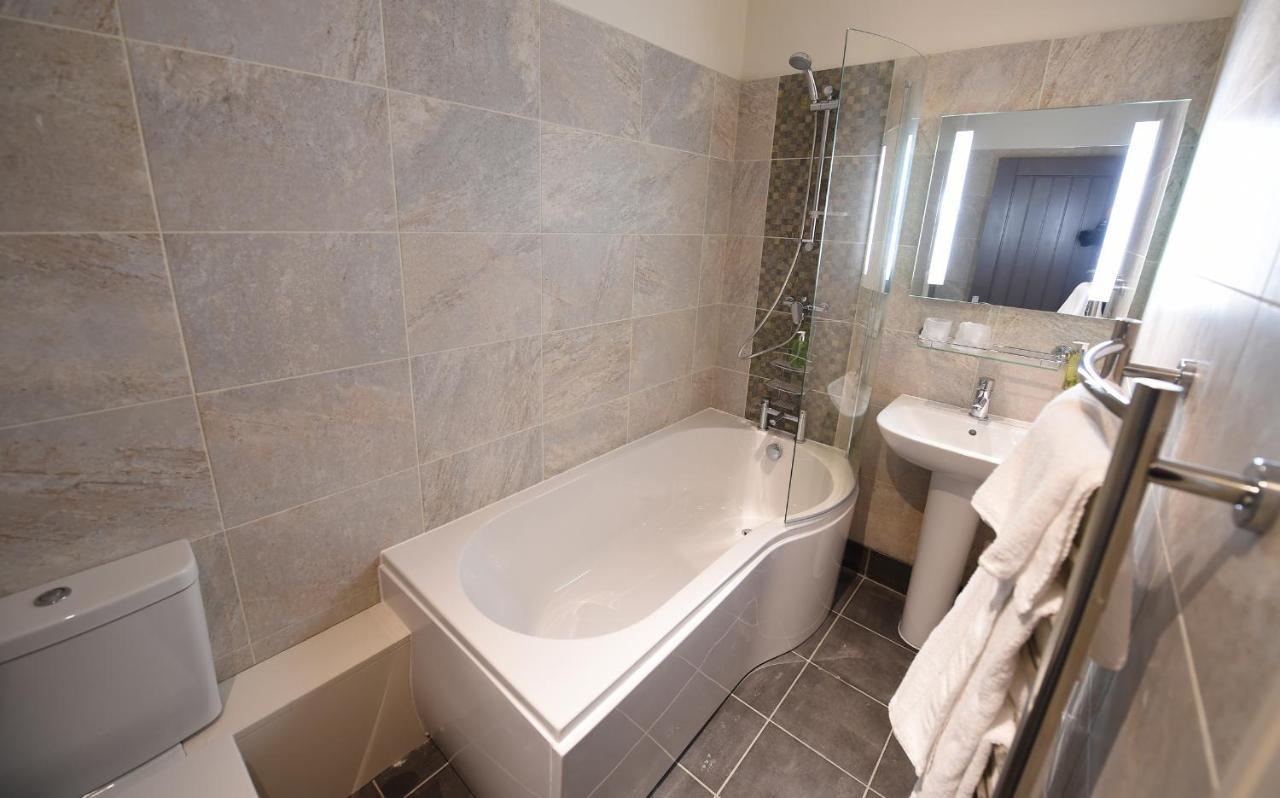 Kings Arms Hotel Holme  Extérieur photo