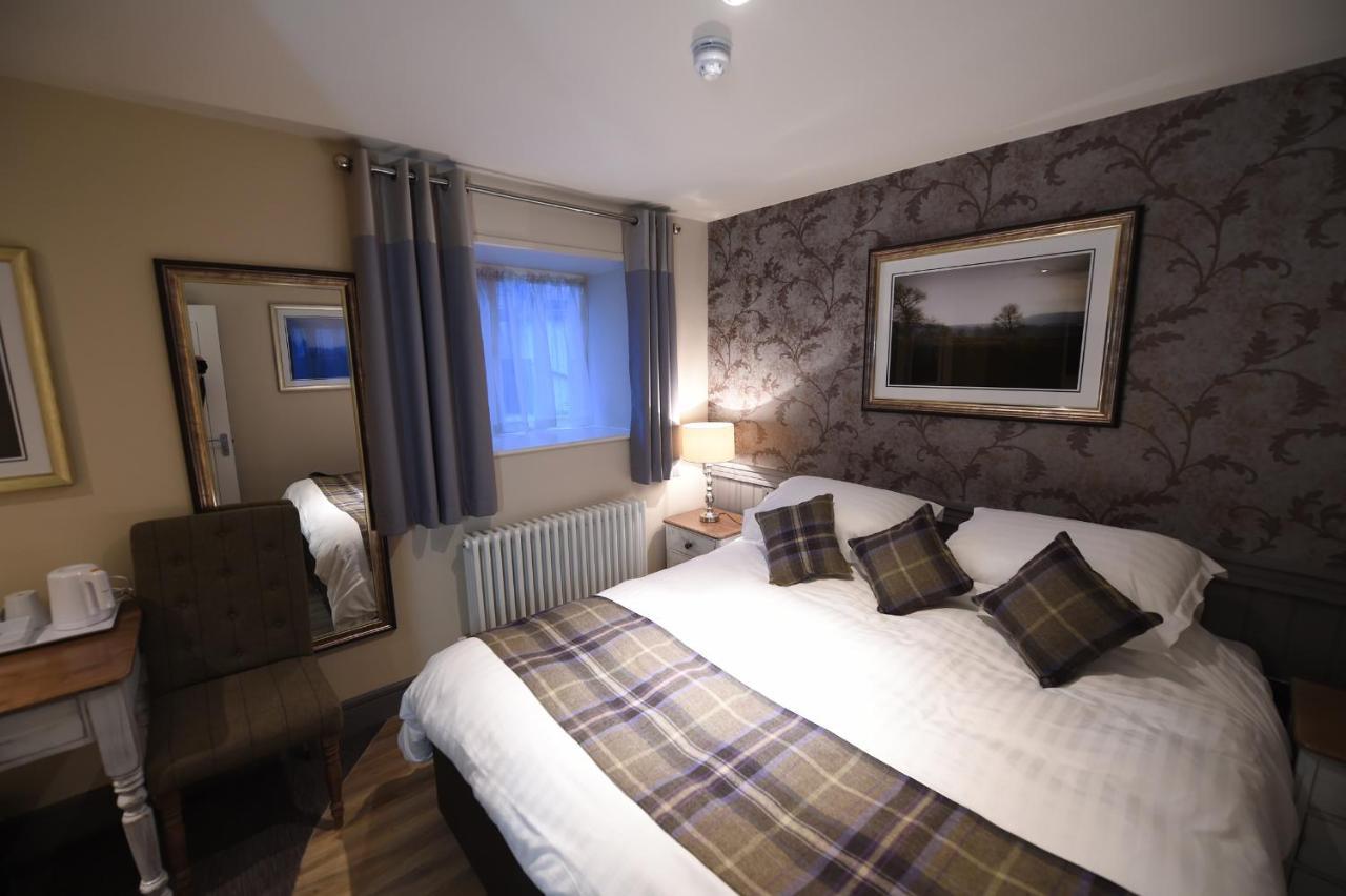 Kings Arms Hotel Holme  Extérieur photo